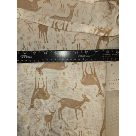 Lauren Conrad Pajama Set Top Is A Large Shorts Are Medium - Picture 7 of 11